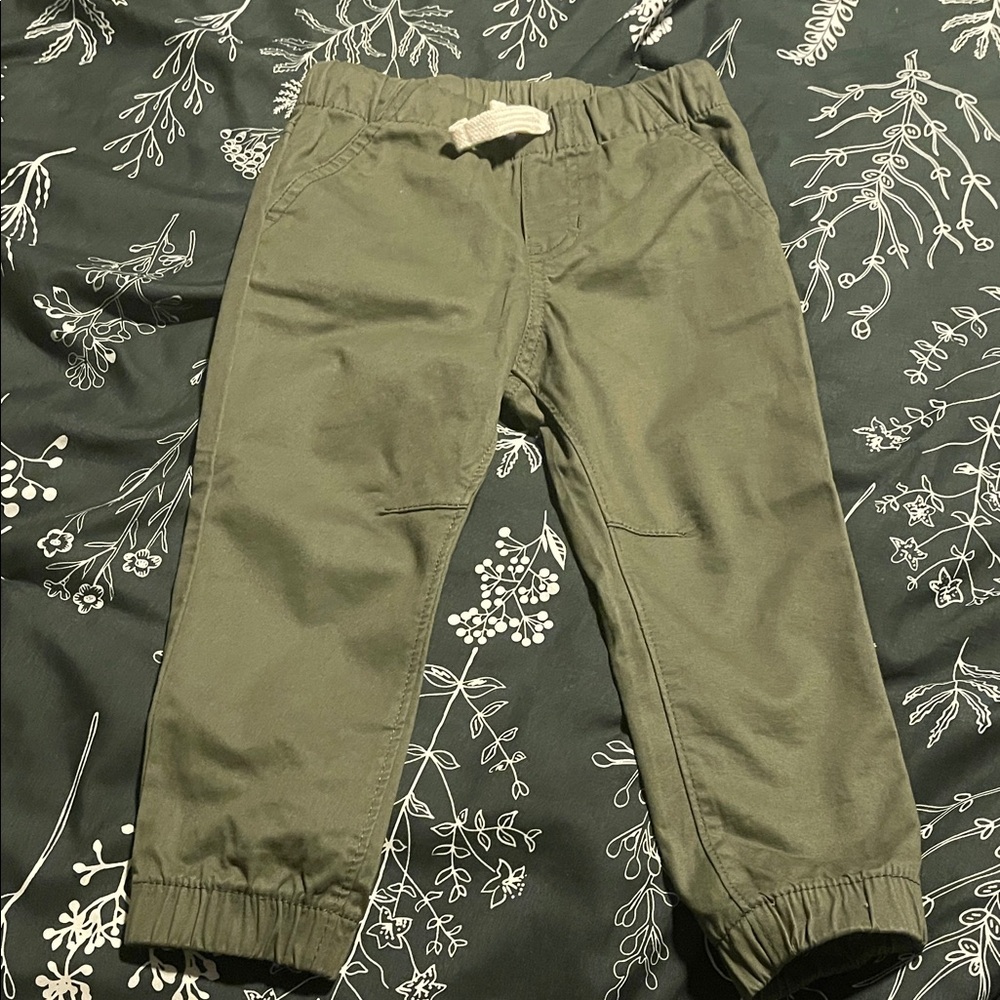 Cat & Jack 2T Olive Green jogger pants. Never worn!